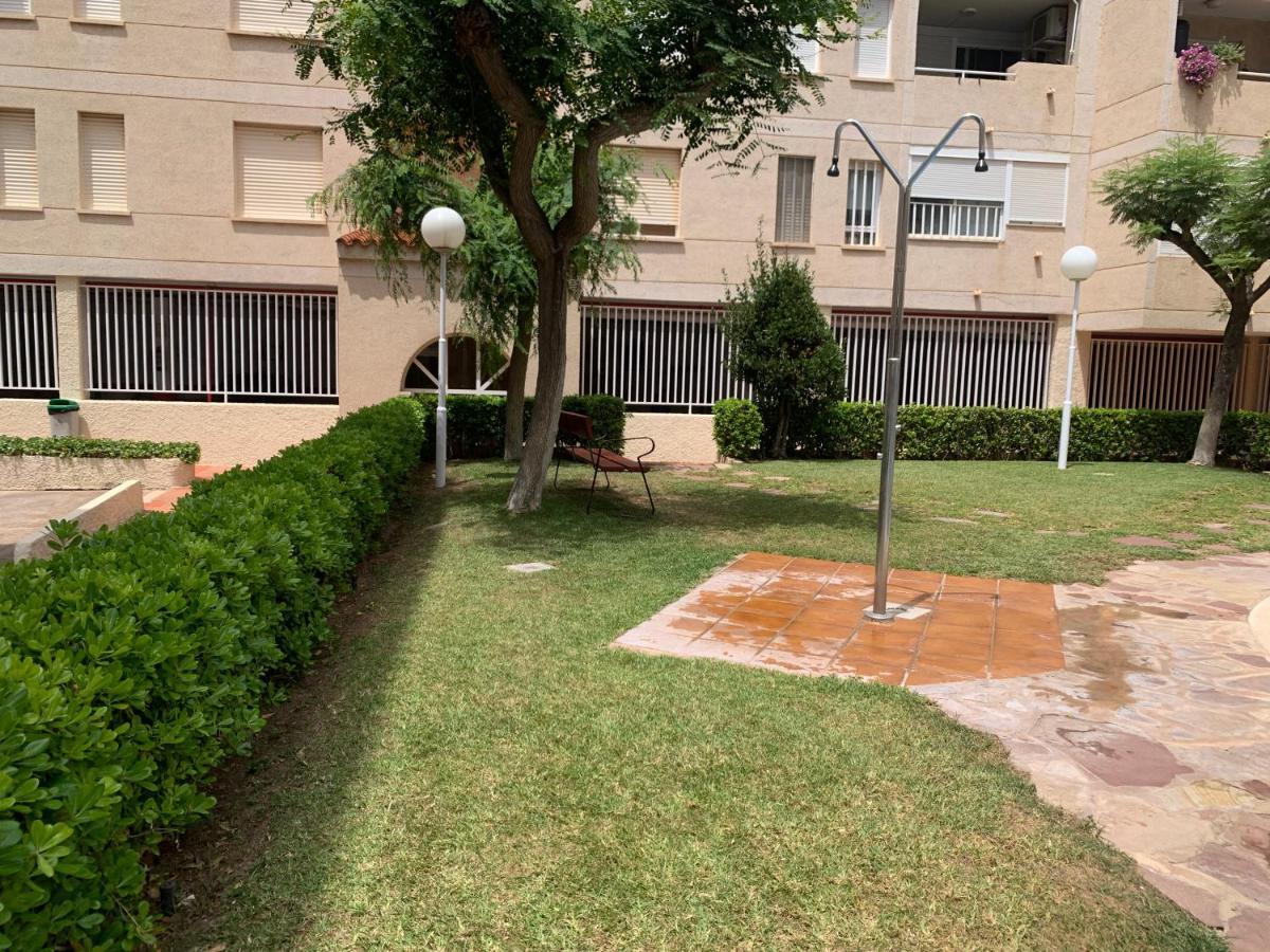 Piso Vacacional Con Piscina En Benicassim Apartment Exterior photo